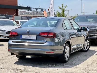 Volkswagen Jetta 1.2 TSI 105CP