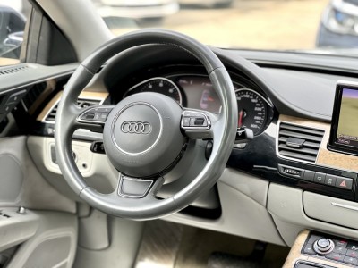 Audi A8 Quattro 3.0 TFSI - 290 CP